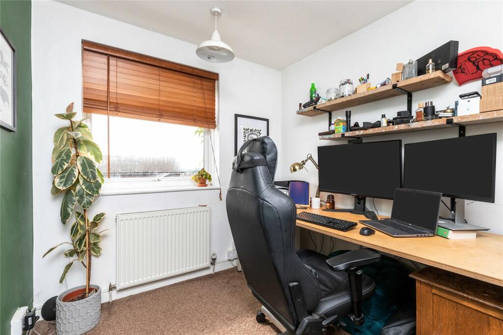 Additional property image - Teign Walk, Worthing, West Sussex, BN13