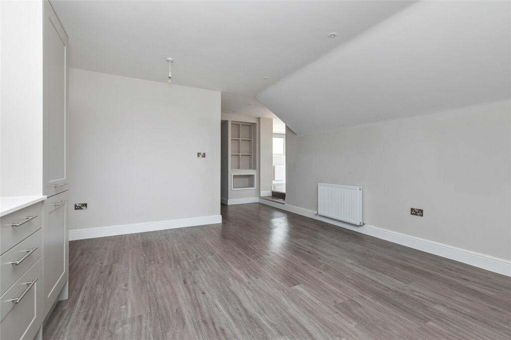 Additional property image - Winchelsea Gardens, Worthing, West Sussex, BN11
