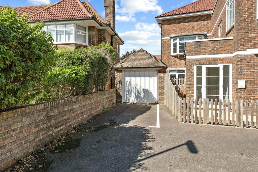 Additional property image - Winchelsea Gardens, Worthing, West Sussex, BN11