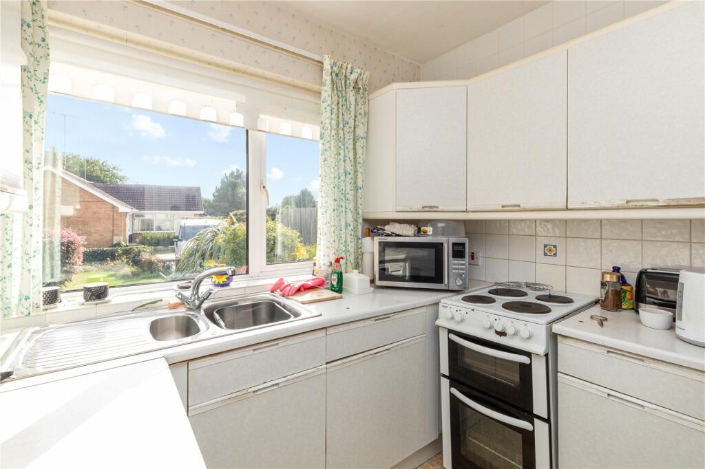 Additional property image - Highdown Close, Ferring, Worthing, West Sussex, BN12