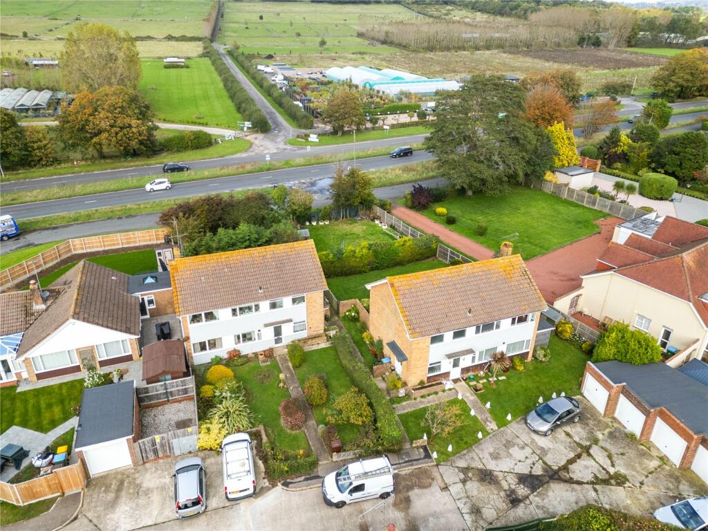 Additional property image - Highdown Close, Ferring, Worthing, West Sussex, BN12