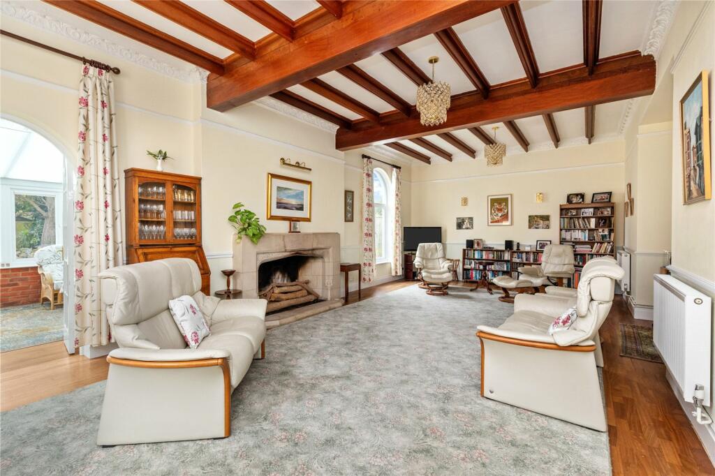 Additional property image - Sea Avenue, Rustington, Littlehampton, West Sussex, BN16
