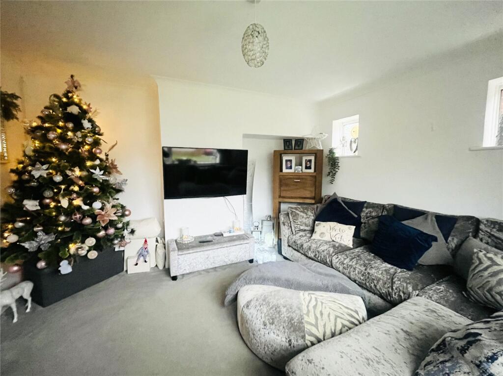 Additional property image - Shardeloes Road, Angmering, Littlehampton, West Sussex, BN16
