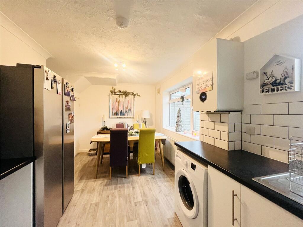 Additional property image - Shardeloes Road, Angmering, Littlehampton, West Sussex, BN16