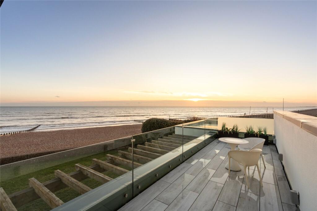 Additional property image - South Strand, East Preston, Littlehampton, West Sussex, BN16