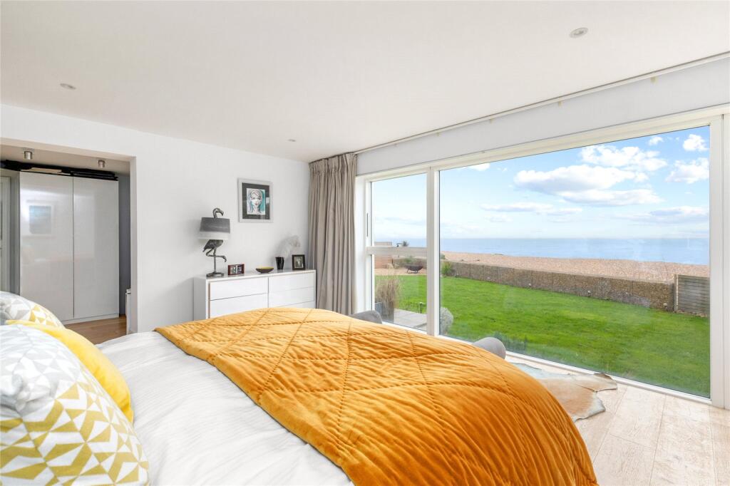Additional property image - South Strand, East Preston, Littlehampton, West Sussex, BN16