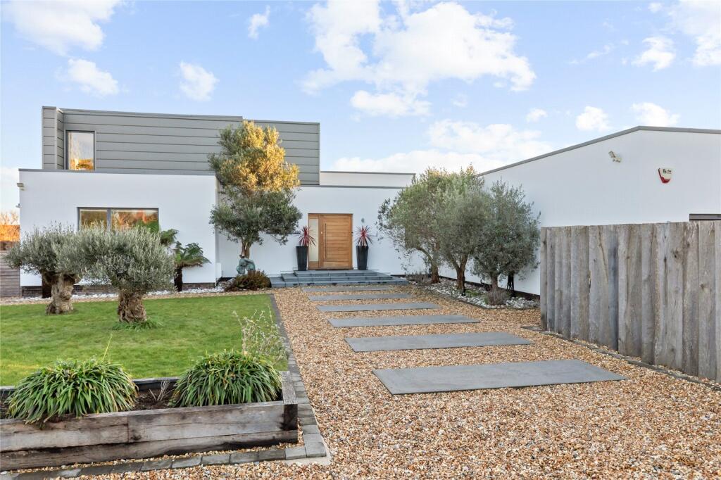 Additional property image - South Strand, East Preston, Littlehampton, West Sussex, BN16