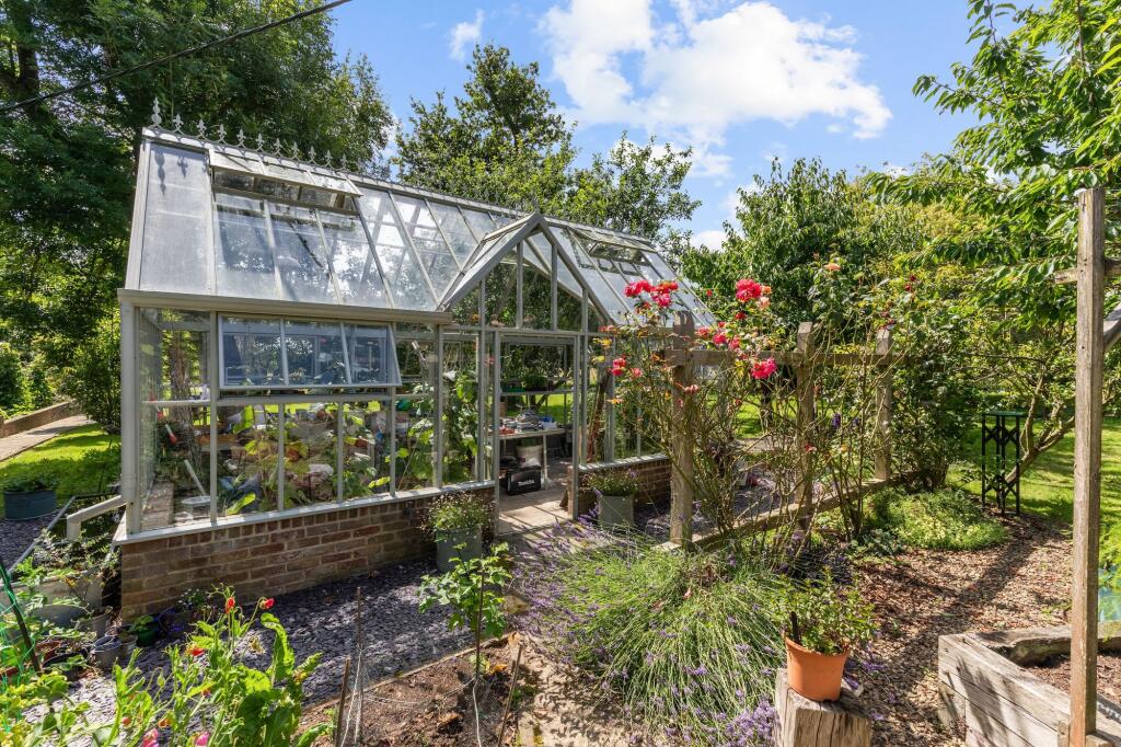 Additional property image - Castle Goring Way, Castle Goring, BN13