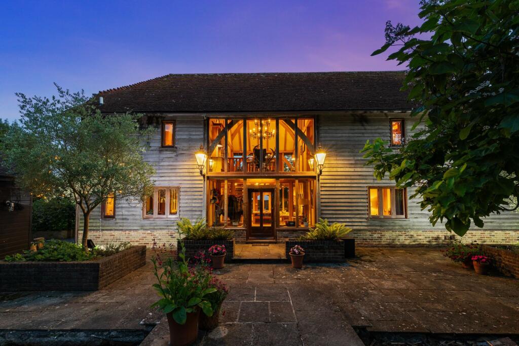 Additional property image - Castle Goring Way, Castle Goring, BN13