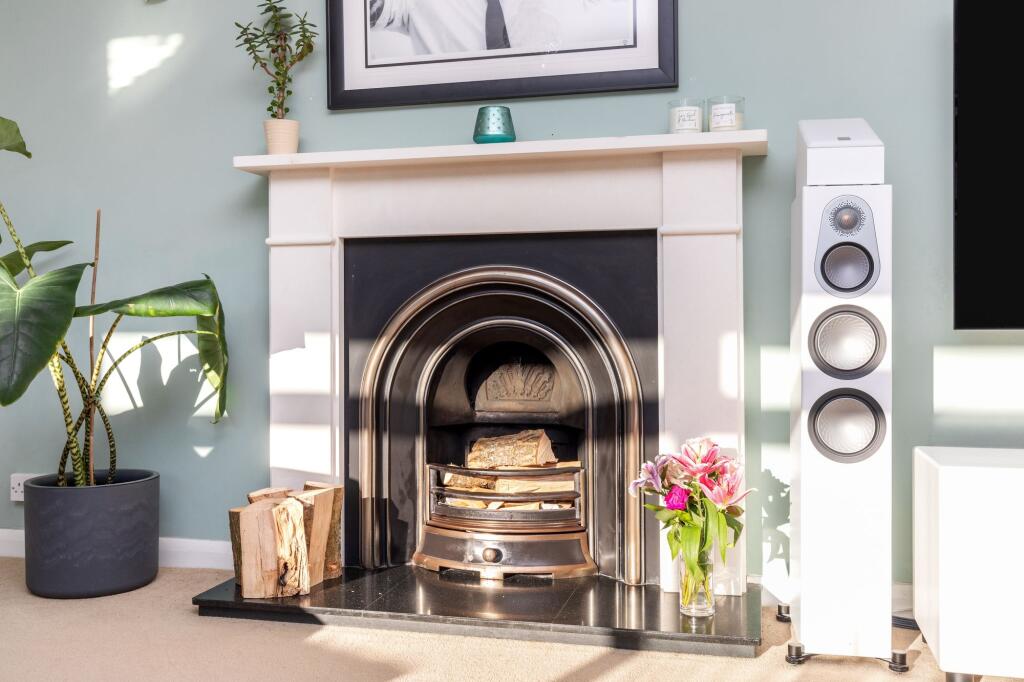 Additional property image - Coastal Road, East Preston, BN16