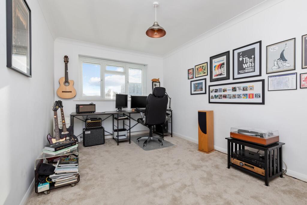 Additional property image - Coastal Road, East Preston, BN16