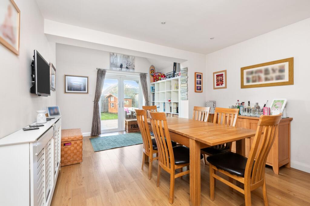 Additional property image - Sea Road, East Preston, BN16