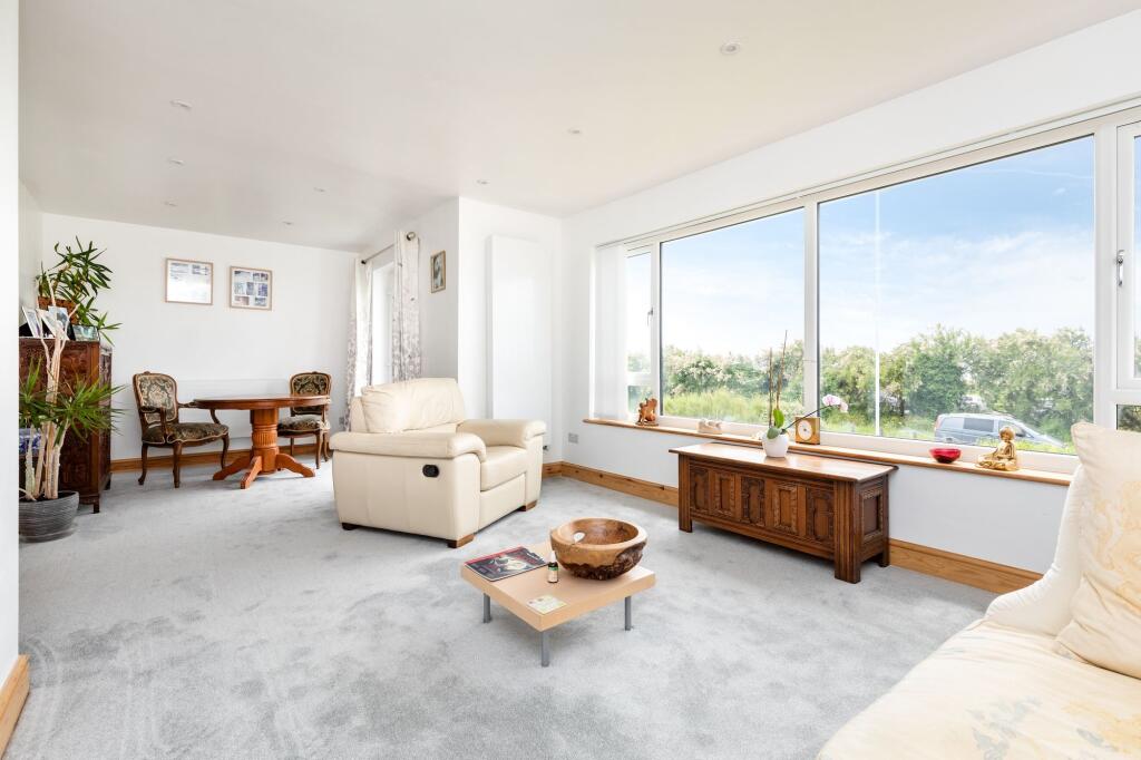 Additional property image - Marine Crescent, Goring-By-Sea, BN12