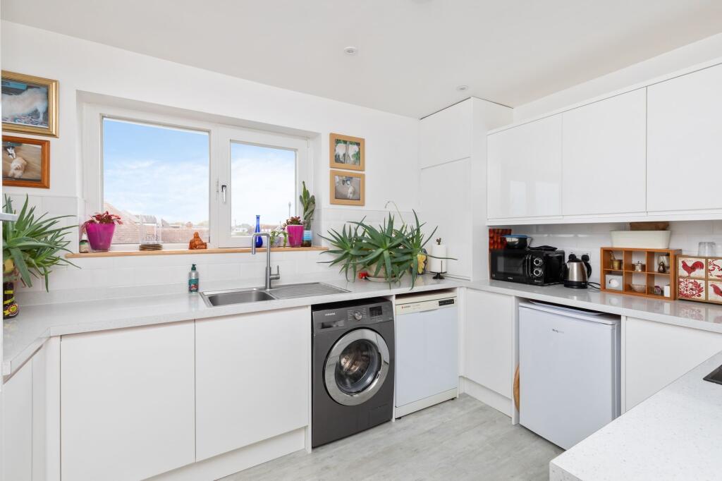 Additional property image - Marine Crescent, Goring-By-Sea, BN12