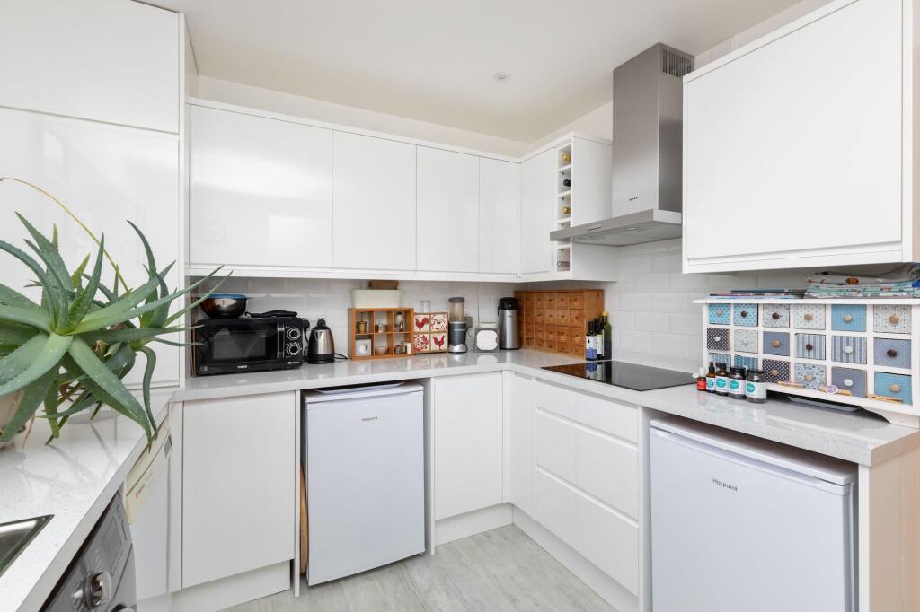 Additional property image - Marine Crescent, Goring-By-Sea, BN12