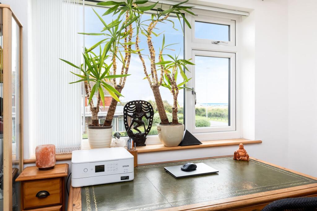 Additional property image - Marine Crescent, Goring-By-Sea, BN12