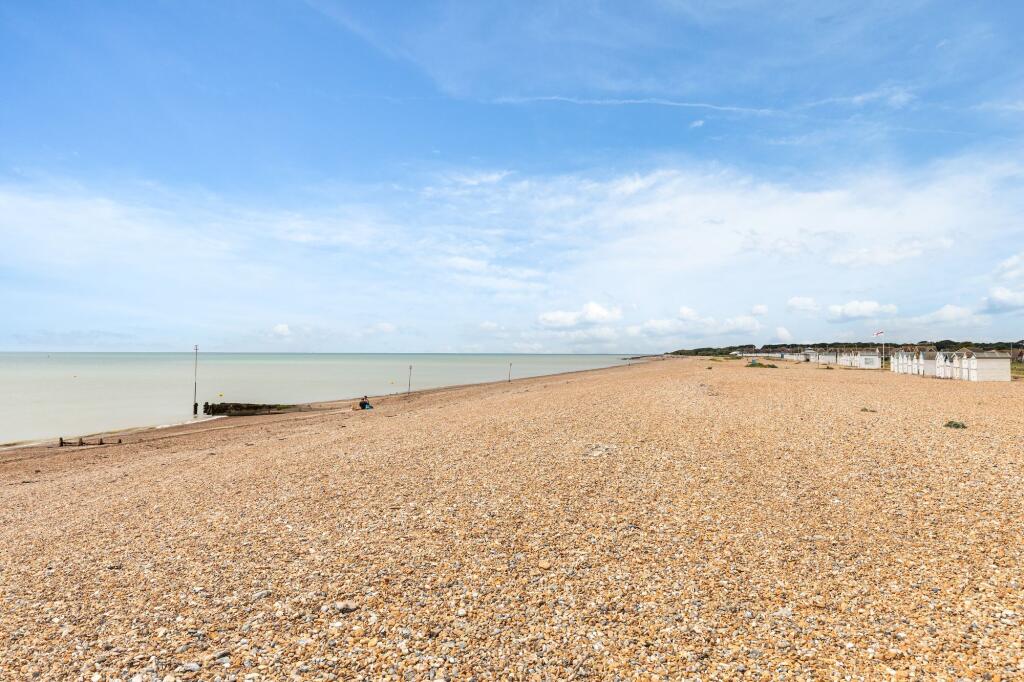 Additional property image - Marine Crescent, Goring-By-Sea, BN12