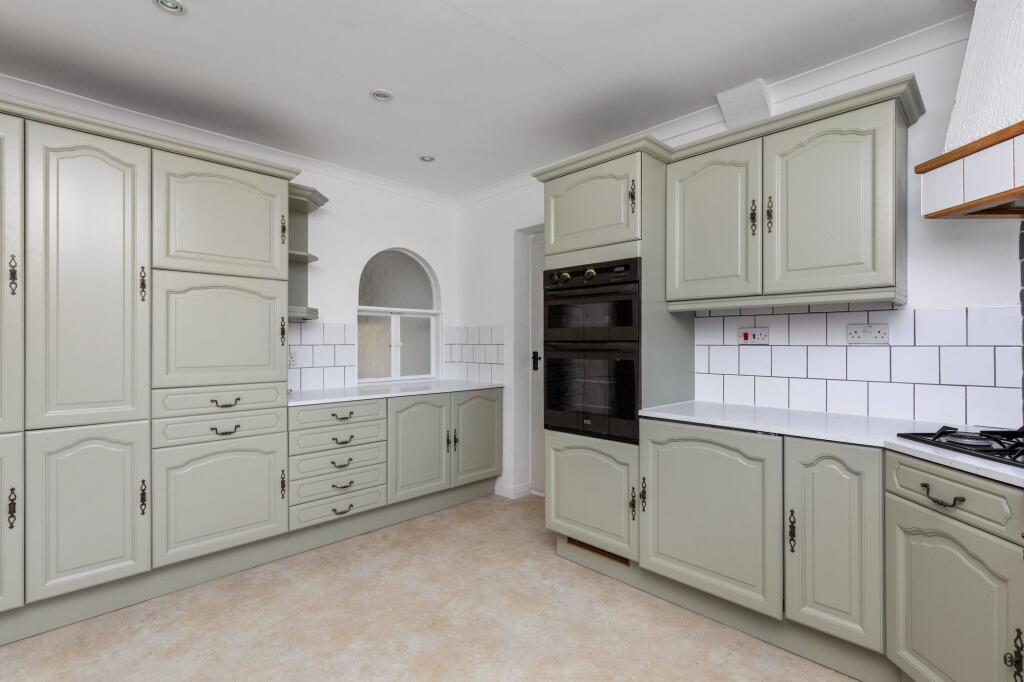 Additional property image - Meadway, Rustington, BN16