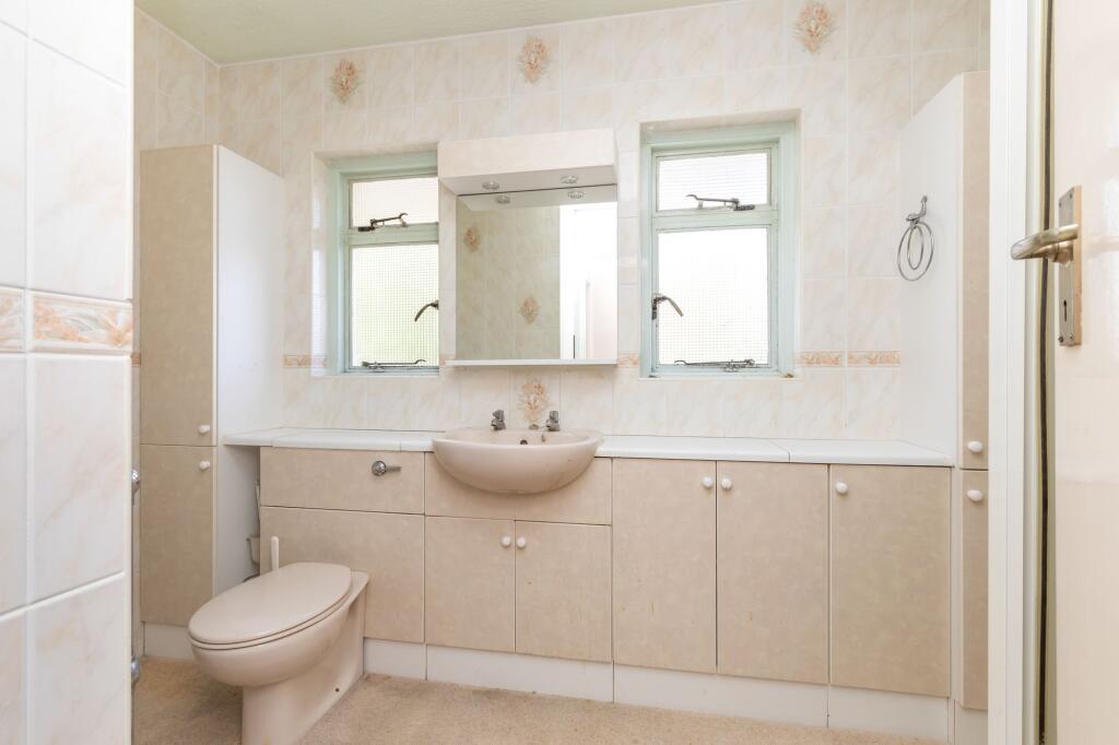 Additional property image - Mulberry Hollow, Angmering, BN16