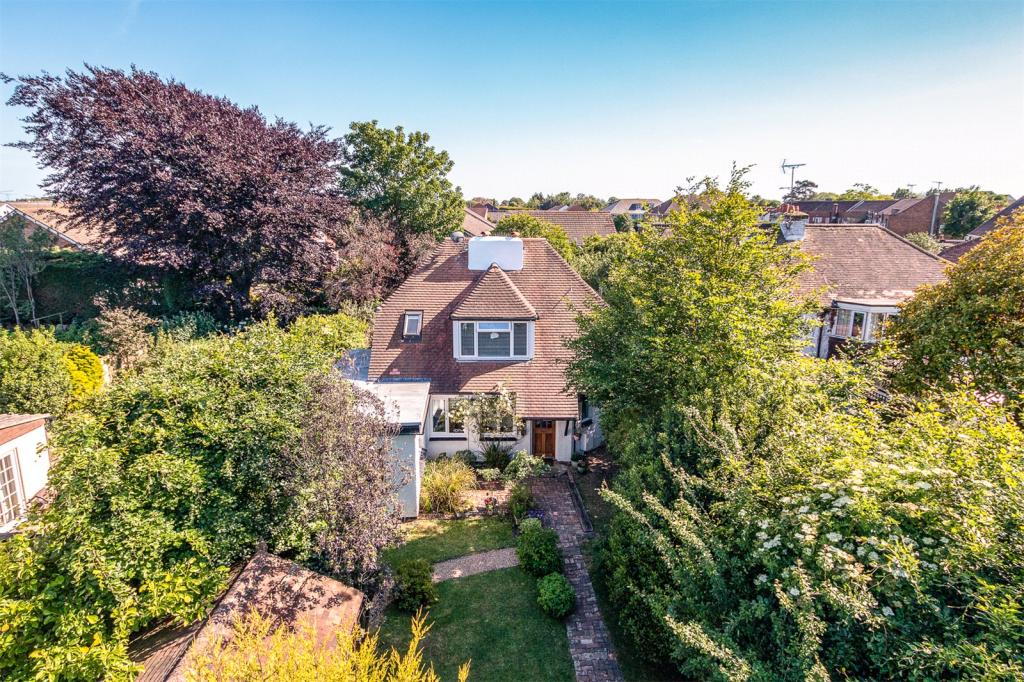 3 bedroom detached house for sale in North Lane, East Preston