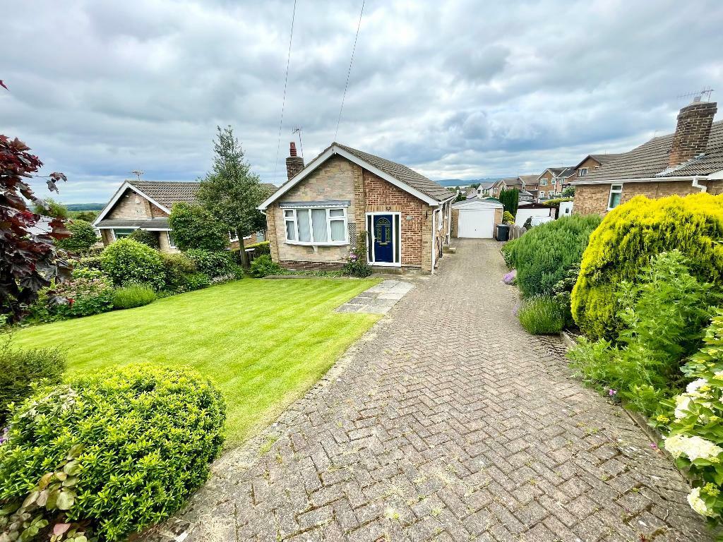 2 bedroom bungalow for sale in Clough Fields Road, Hoyland, Barnsley ...