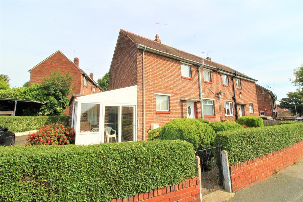 2 bedroom semidetached house for sale in Kingswood Crescent, Hoyland