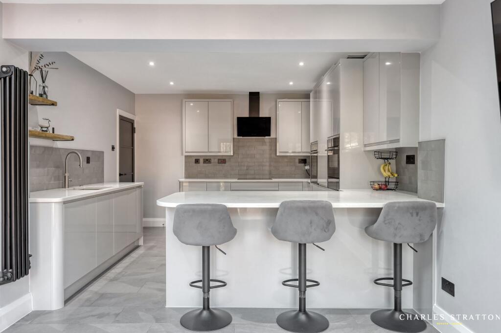 Main image of property: The Ridgeway, Gidea Park