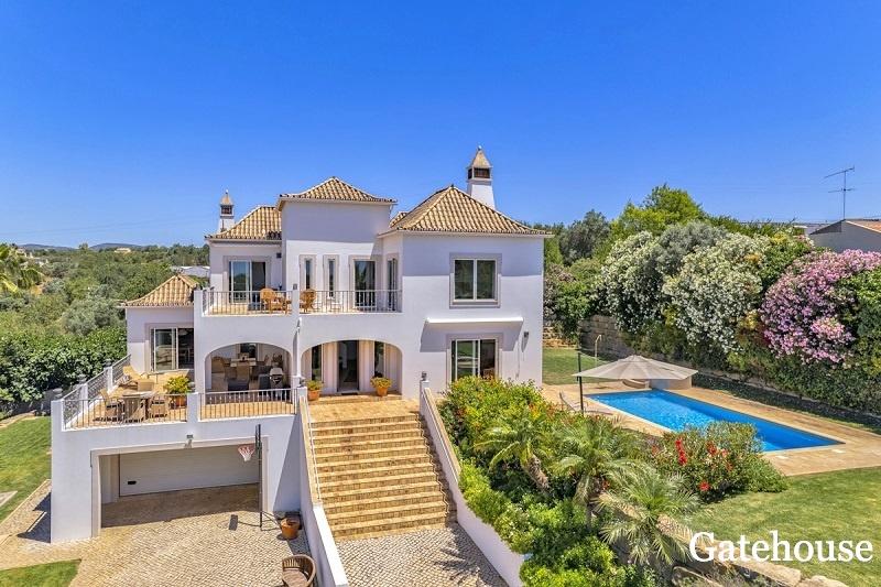 4 bedroom detached villa for sale in Olhão, Algarve, Portugal
