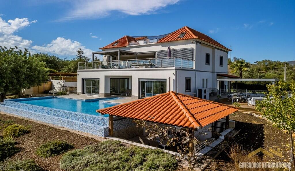 Main image of property: Moncarapacho, Algarve