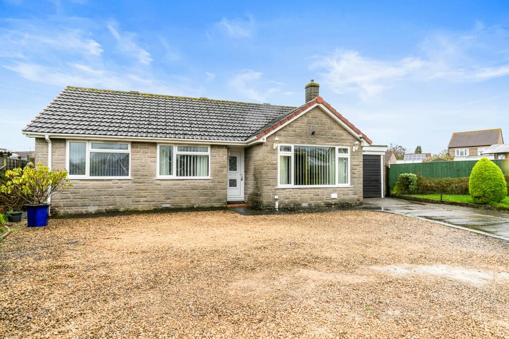 3 bedroom detached bungalow for sale in Westbrook Road, Evercreech