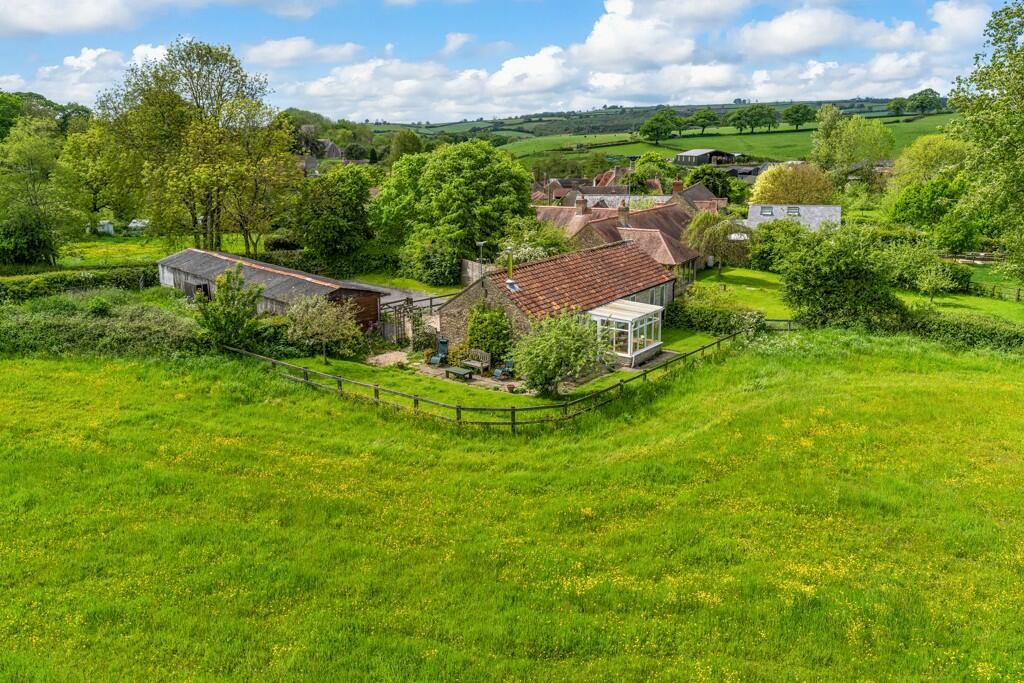 1 bedroom detached house for sale in Street Lane,South Brewham, Bruton BA10 0JZ, BA10