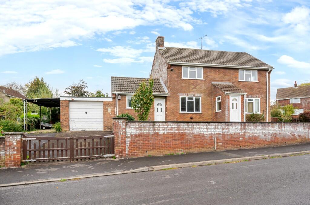 Main image of property: Mundays Mead, Wincanton, Somerset, BA9 9HL