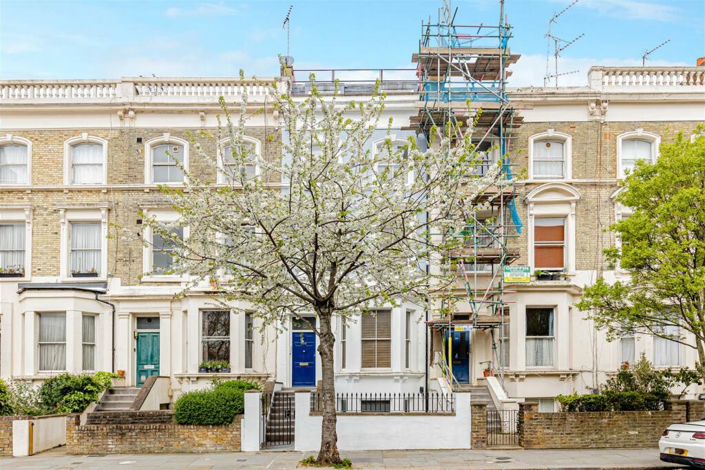 Main image of property: Lancaster Road, W11