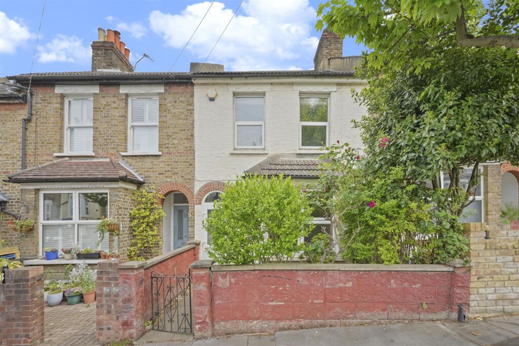 Main image of property: Queen Mary Road, SE19