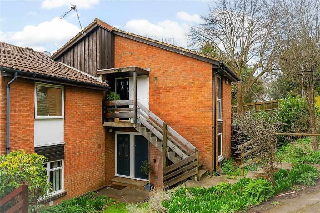 1 bedroom flat for sale in Kennedy Gardens, Sevenoaks, Kent, TN13