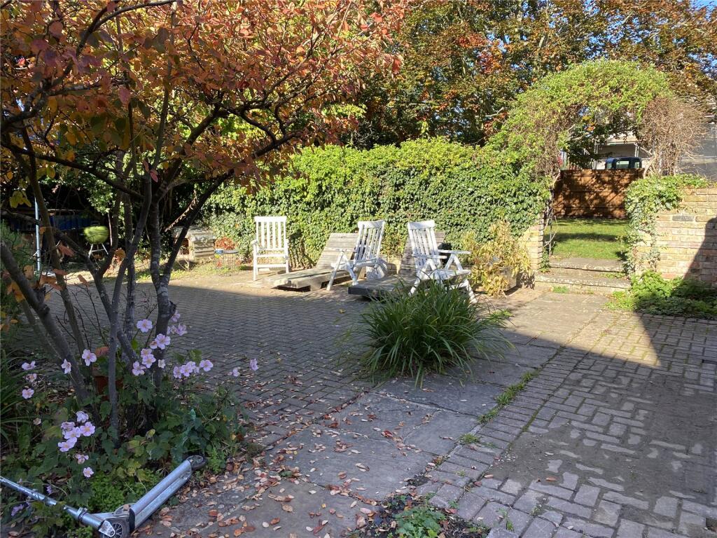 Additional property image - Bower Lane, Eynsford, Dartford