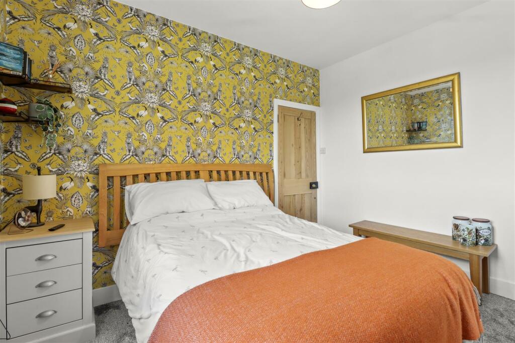 Additional property image - Featherbed Lane, Carters Corner, Hailsham