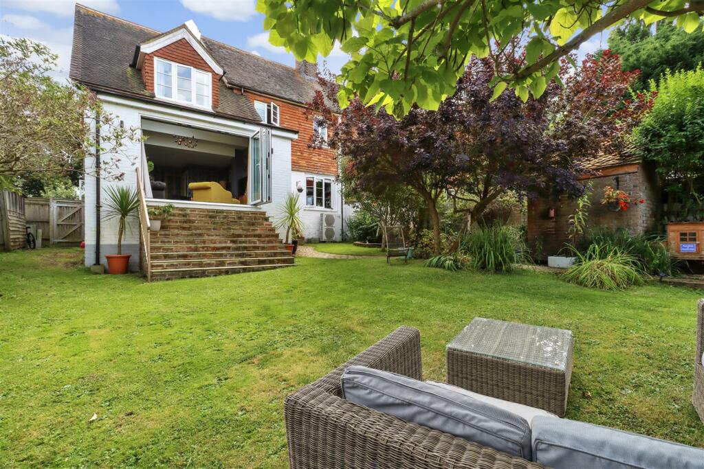 Additional property image - Featherbed Lane, Carters Corner, Hailsham