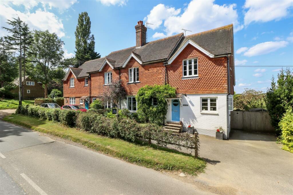 Additional property image - Featherbed Lane, Carters Corner, Hailsham