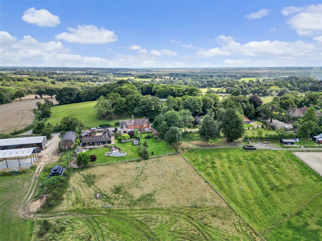 Additional property image - Featherbed Lane, Carters Corner, Hailsham