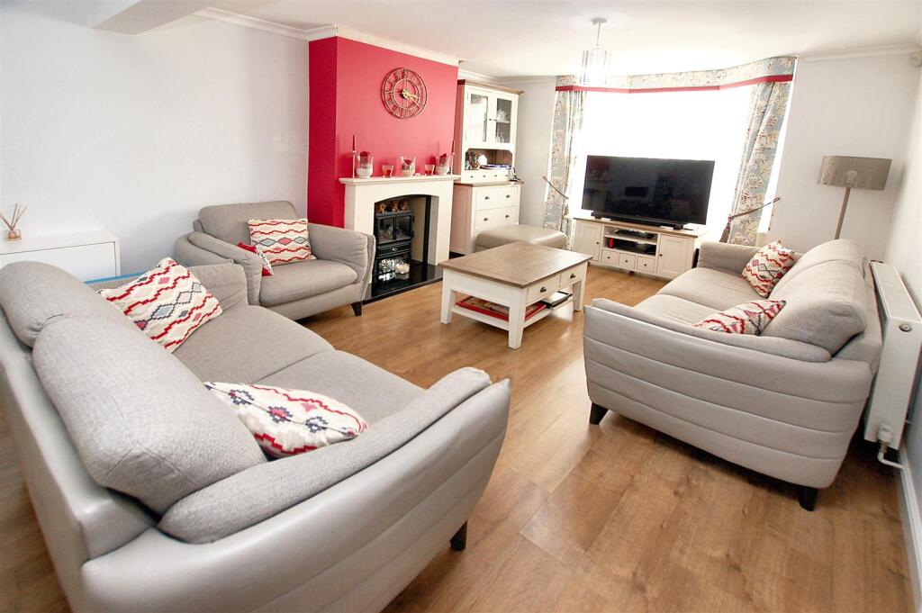 Main image of property: Barden Road, Tonbridge