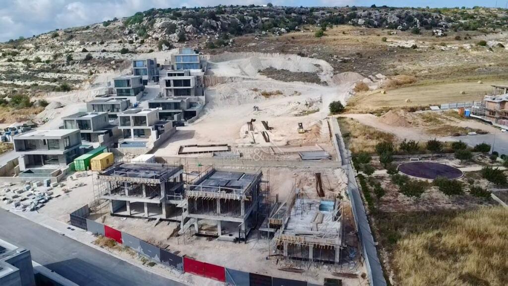 Main image of property: Paphos, Geroskipou