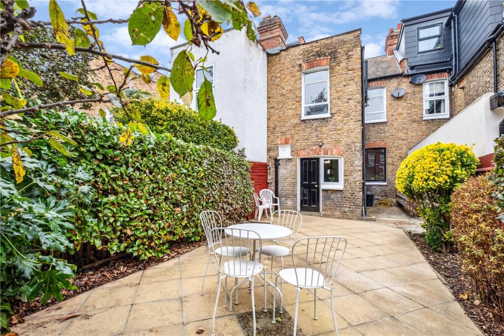 Main image of property: Valnay Street, London, SW17