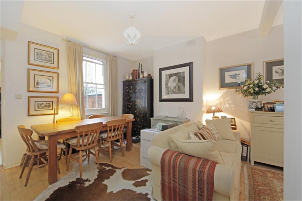 Main image of property: Eversleigh Road, London, SW11
