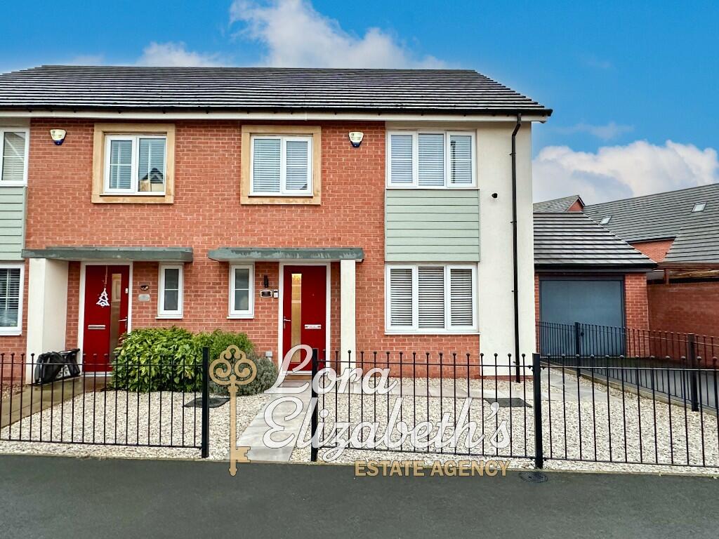 4 bedroom semidetached house for sale in Maiden Road, Shirebrook, NG20