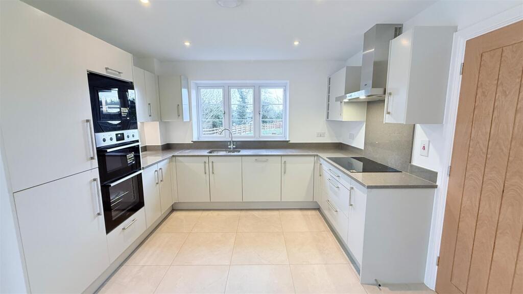 Additional property image - Plot 10, The Downton, Deerhurst Gardens, Welford on Avon