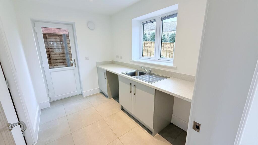 Additional property image - Plot 10, The Downton, Deerhurst Gardens, Welford on Avon