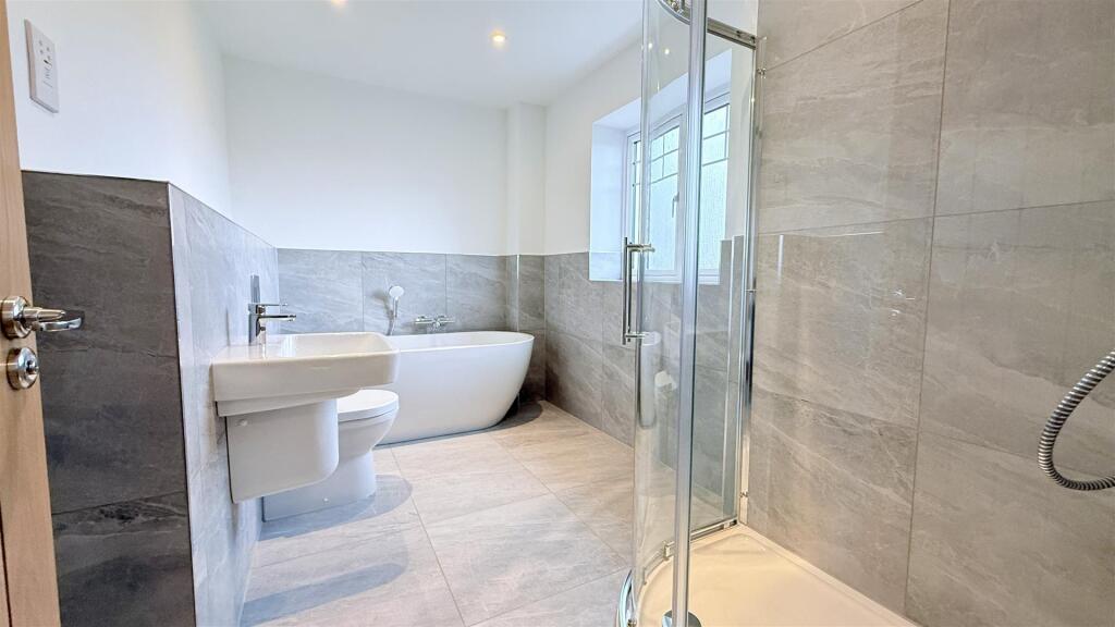 Additional property image - Plot 10, The Downton, Deerhurst Gardens, Welford on Avon