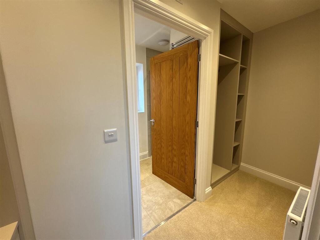 Additional property image - Bishopton Lane, Bishopton, Stratford-Upon-Avon
