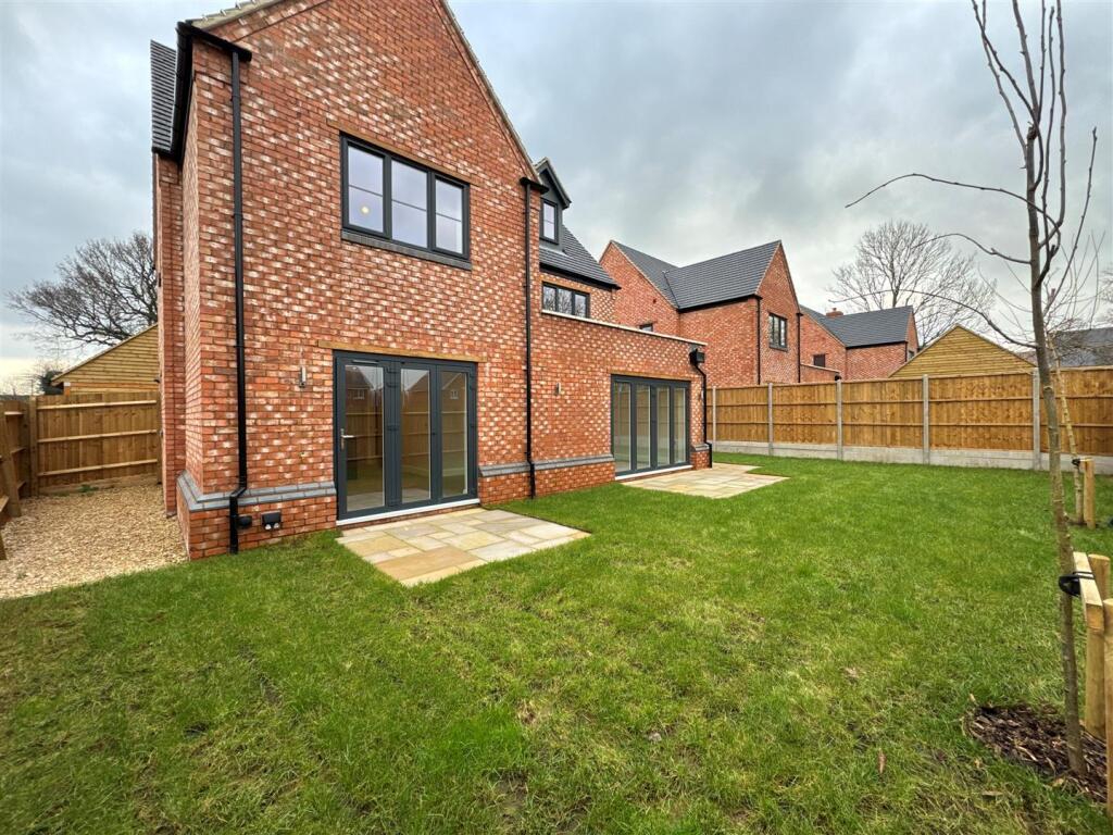 Additional property image - Bishopton Lane, Bishopton, Stratford-Upon-Avon